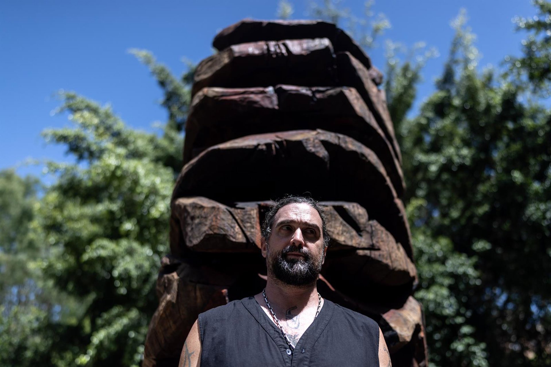 La Térmica inaugura 'Murmuración', la apuesta expositiva de Ryan Schneider tras dos meses en la ciudad