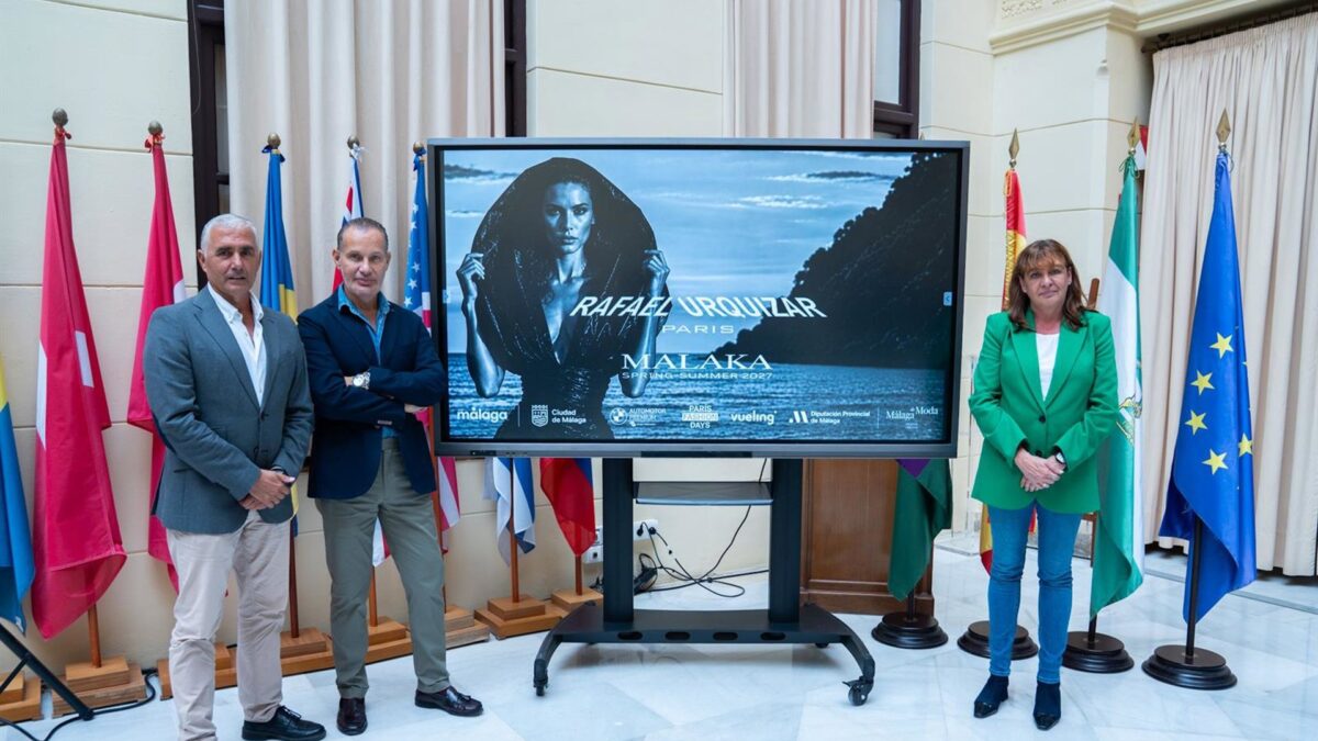 Málaga, representada en un desfile de moda en París por el diseñador Rafael Urquizar