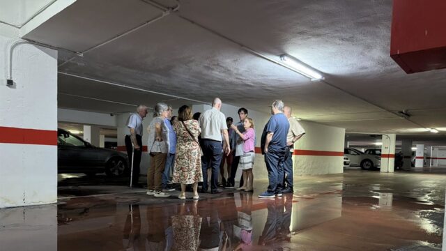PSOE exige al Ayuntamiento de Málaga una solución urgente a la fuga de agua en dos edificios