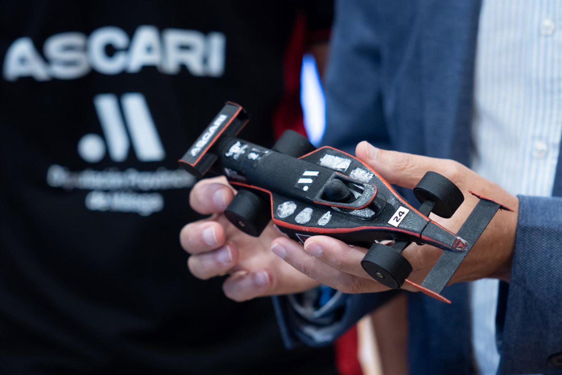 Salado recibe al equipo Galmax GT y destaca el potencial y el talento de los jóvenes de la provincia de Málaga