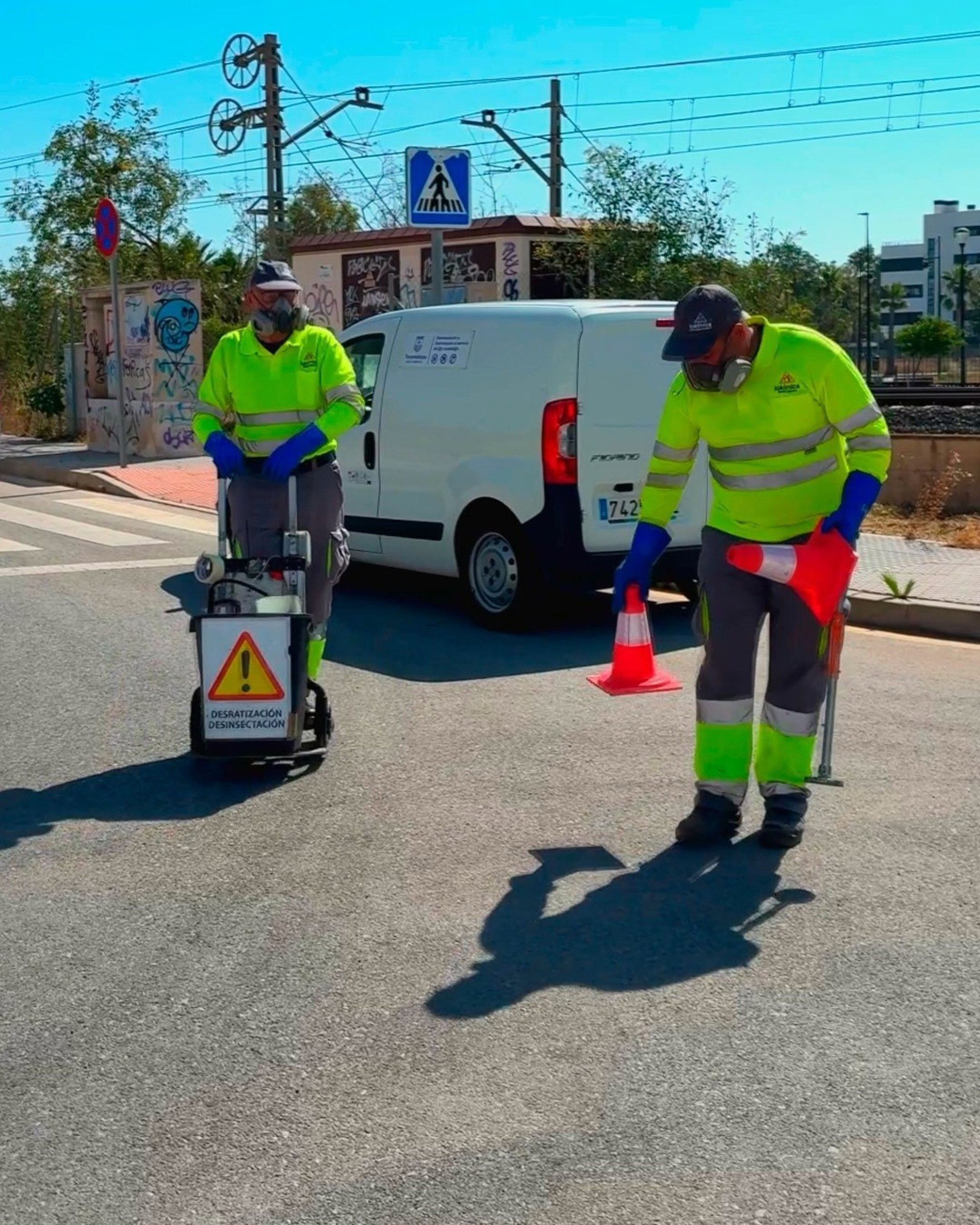 Torremolinos pone en marcha una campaña de desratización y desinsectación en el alcantarillado
