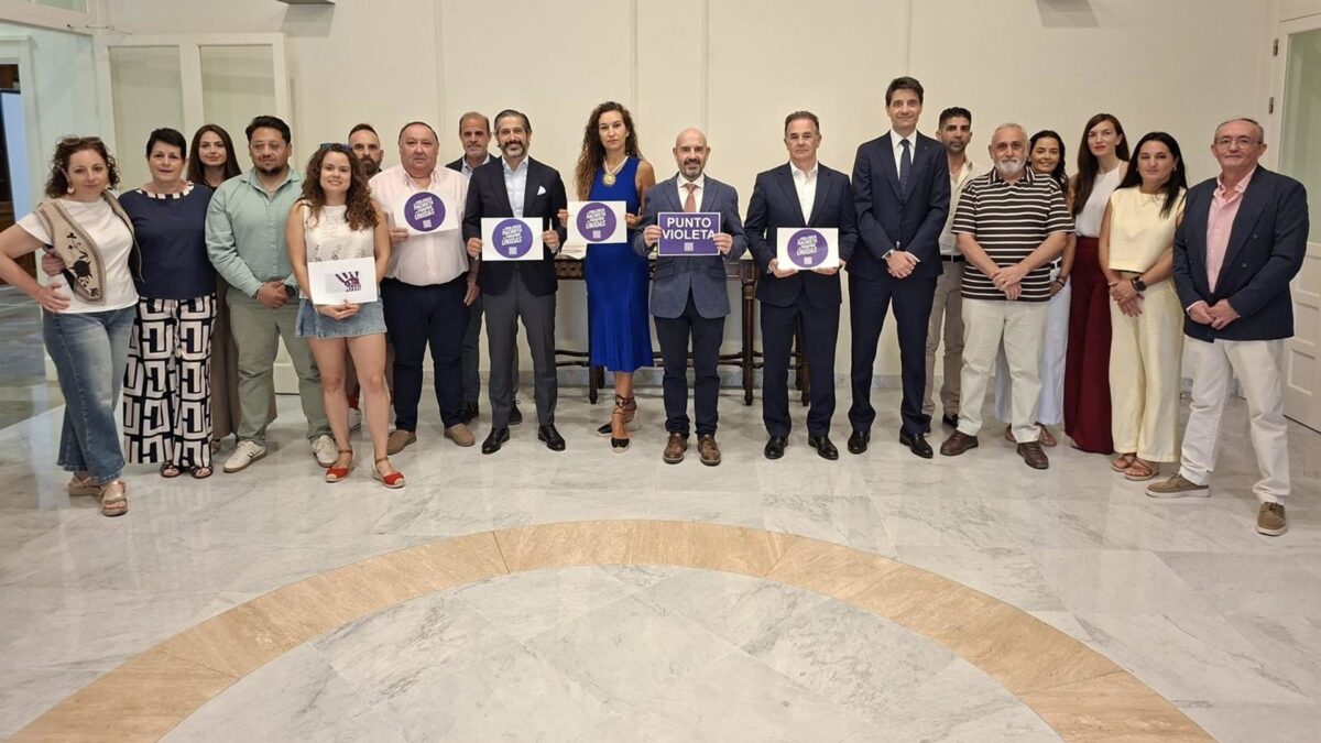 Una veintena de empleados y responsables de Paradores en Málaga se forma en Violencia de Género