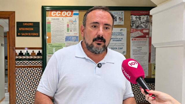 Vox acusa a PP y PSOE de convertir la falta de control en algo habitual en la gestión de Benalmádena
