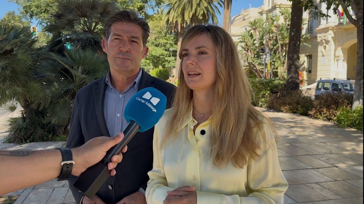 Vox advierte de "colapso" de servicios municipales "por las regularizaciones masivas" de migrantes