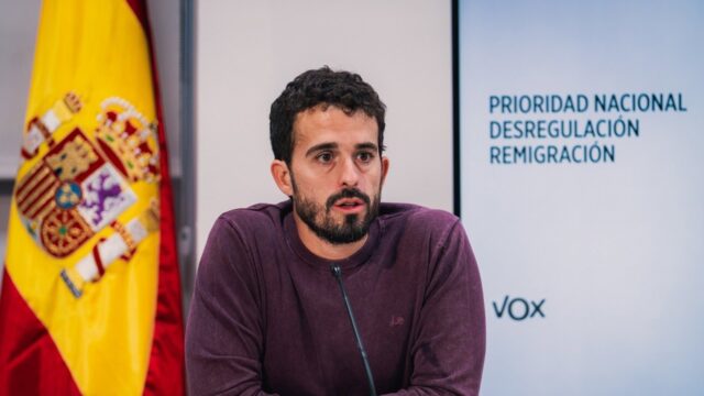 29N.- Carlos Hernández Quero encabeza la lista de Vox al Congreso por Málaga para el 29N
