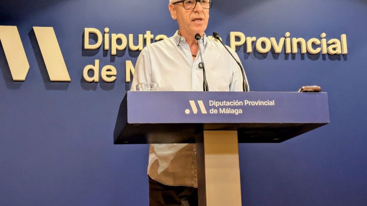 Con Málaga exige a Diputación "frenar el abandono bancario rural y garantizar atención presencial a los mayores"