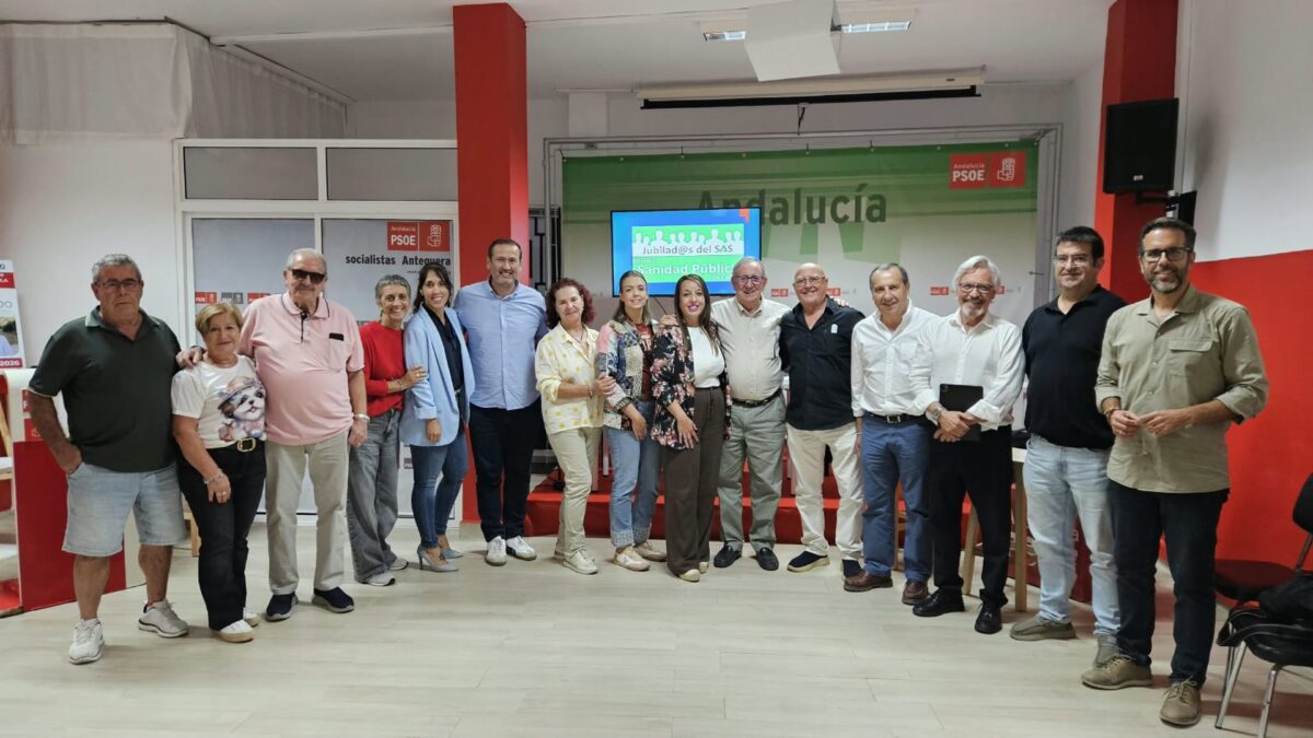 El PSOE critica en Antequera el deterioro de la sanidad pública mientras aumenta el peso de la privada