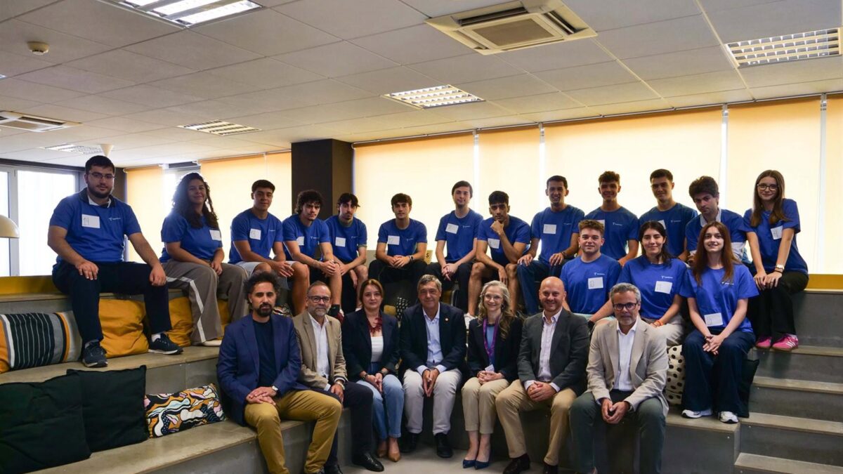 Estudiantes de la UMA ponen a prueba sus habilidades tecnológicas en 'Líderes Digitales Universitarios 2026'