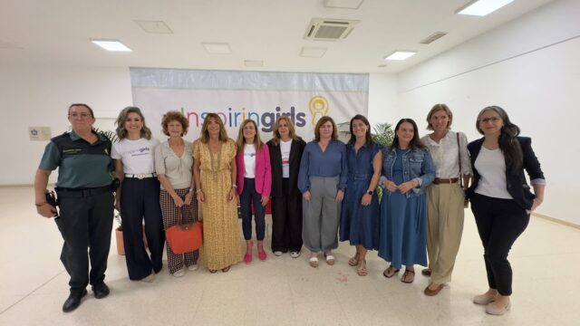 'Inspiring Girls' reúne a 120 alumnos del colegio Campanales de Mijas para visibilizar a mujeres referentes