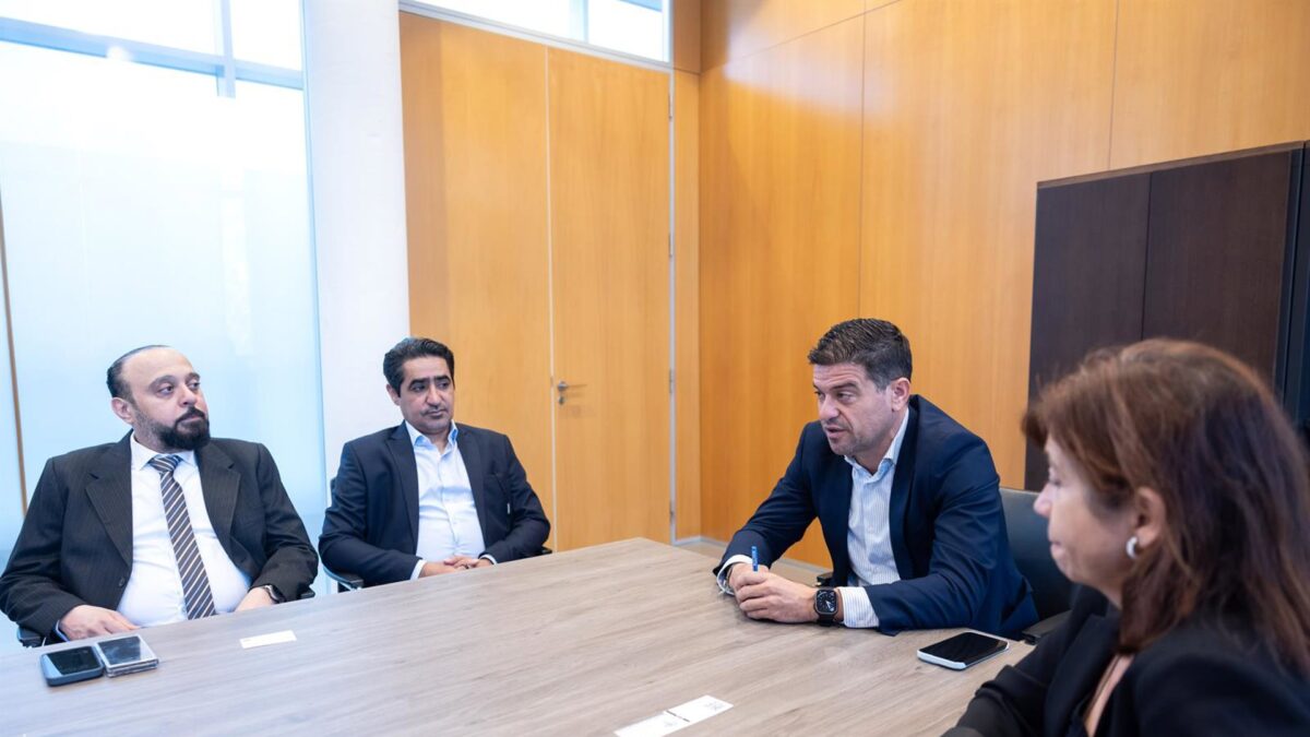 La Diputación de Málaga y una delegación de Arabia Saudí comparten experiencias ante el cambio climático