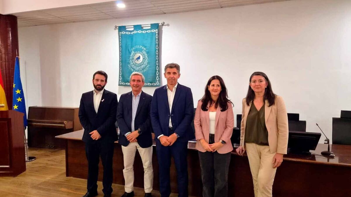 La Universidad de Málaga y Fundación Unicaja impulsan un programa de 14 microcredenciales universitarias