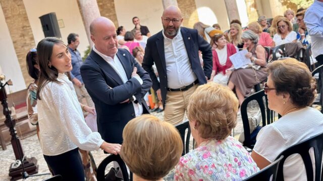 La biblioteca de San Zoilo de Antequera acoge lecturas y dramatizaciones en torno a la obra de escritoras