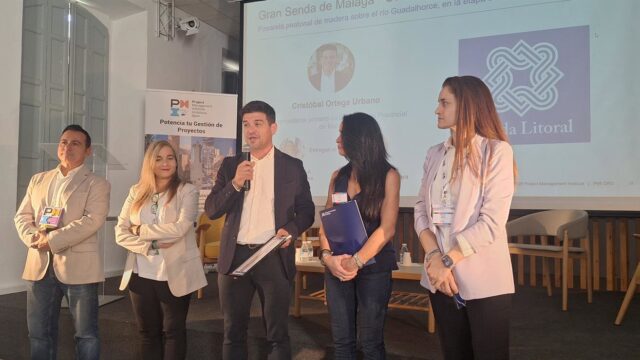 La pasarela de madera del Guadalhorce, galardonada por directores de proyectos de Andalucía