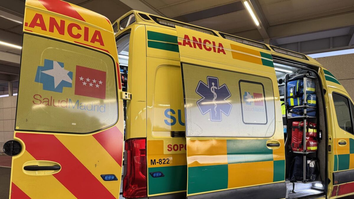 Reabre la A-7 en sentido Cádiz tras atender a los heridos en un accidente entre un coche y una moto