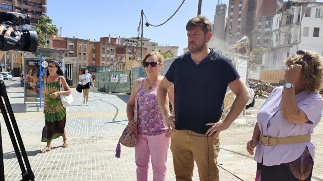 Sguiglia acusa al alcalde de "malvender" la identidad de Málaga y entregar El Perchel a la especulación