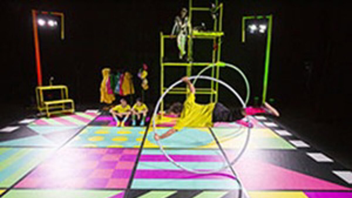 Teatro Cánovas reúne esta semana a Truca Circus, Roseta Plasencia y Punto Cero Company