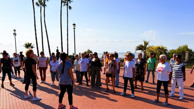 Torremolinos dedica octubre a las personas mayores con una programación con diversas actividades