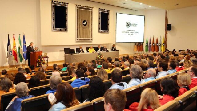 Un total de 45 jóvenes acceden este curso al grado deseado en la UMA a través del cupo de exclusión social