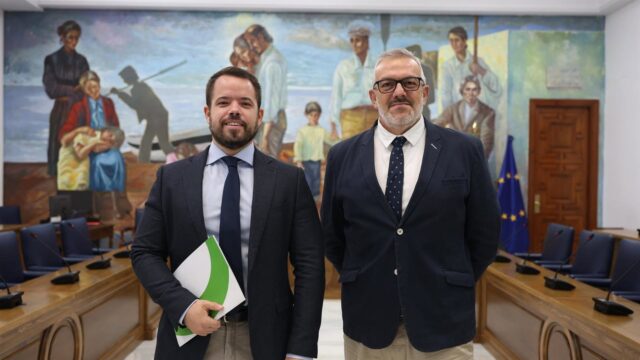 Vox Rincón acusa al PP en el Ayuntamiento de agravar los problemas de vivienda, movilidad y presión fiscal